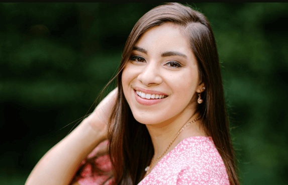 Moriah Elizabeth Net Worth